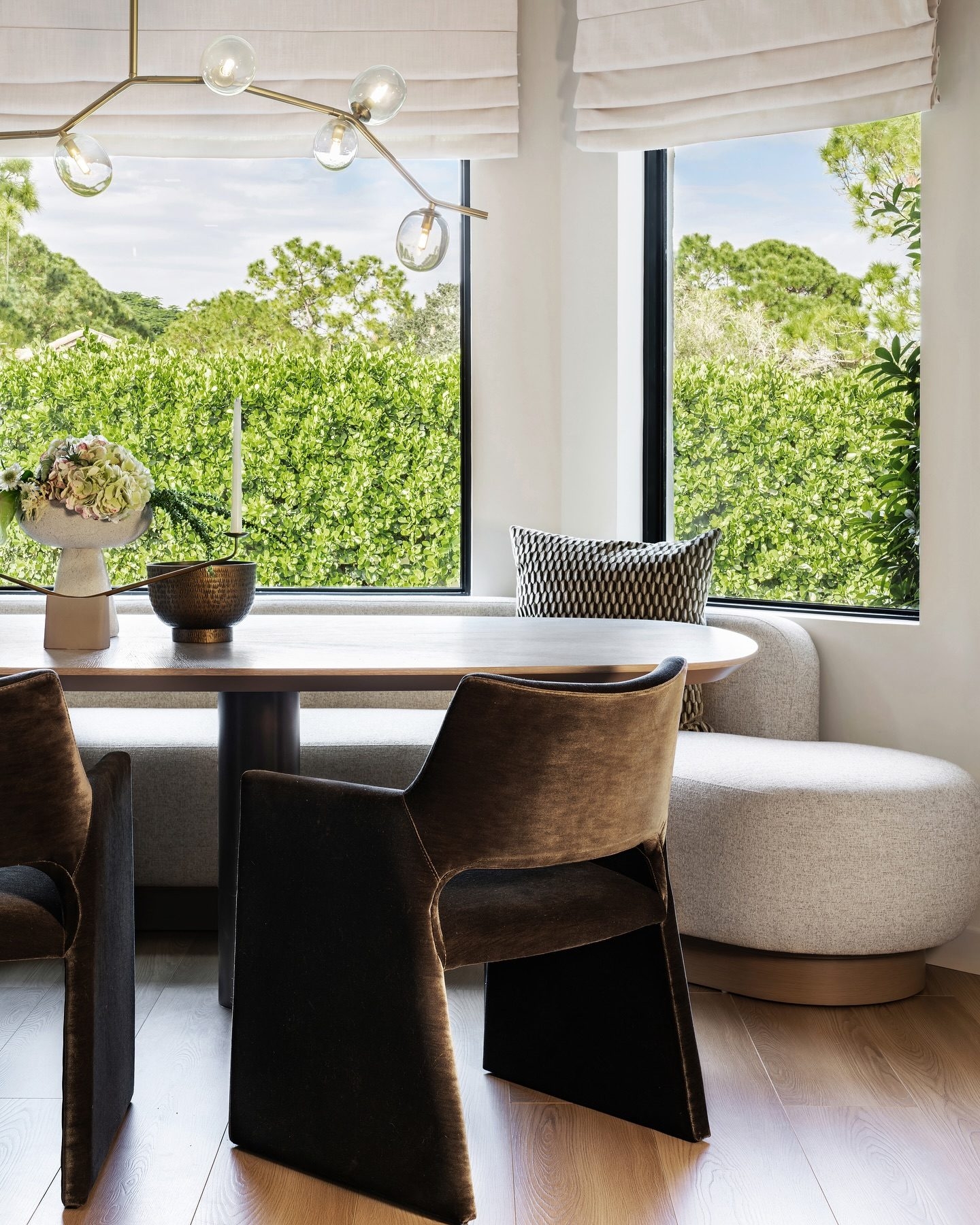 Dining Armchair Cutout Sides Modern Velvet Dining Armchair