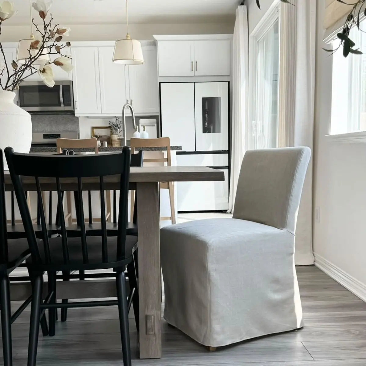 Dining Chair Beige Slipcover Design with Tailored Seams