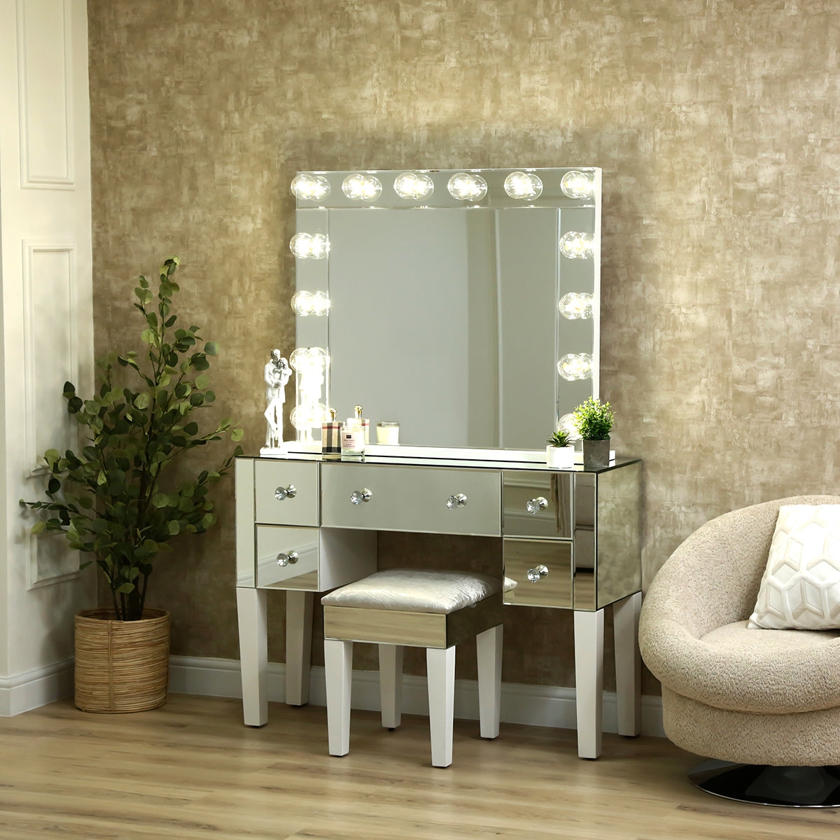 Dressing Table Set with XL Landscape Vanity Mirror and Lights