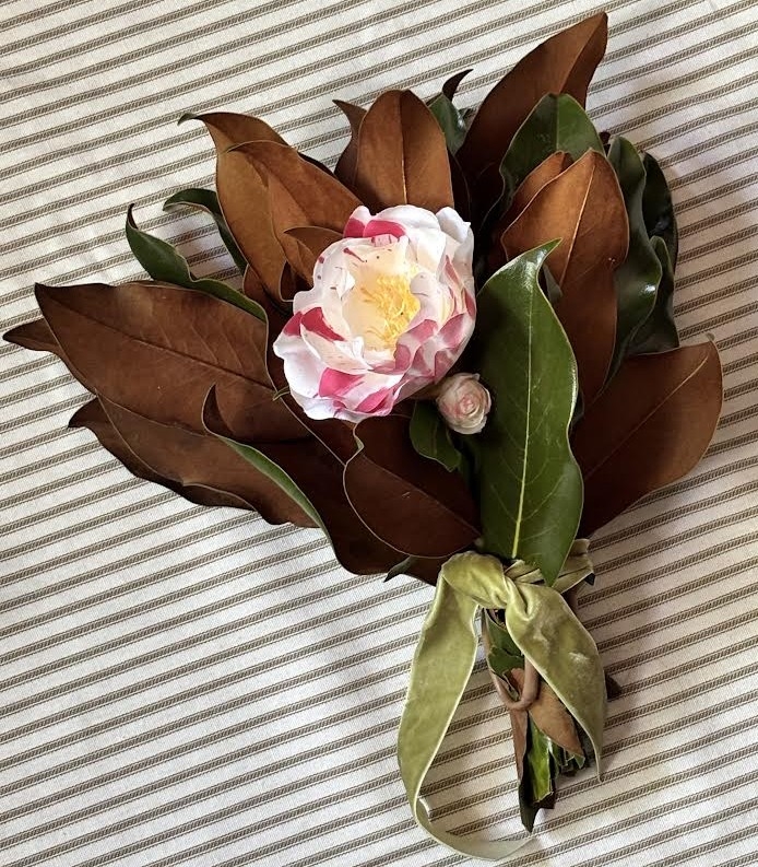 Floral Bouquet with Copper Leaf Undersides and Southern Arrangement
