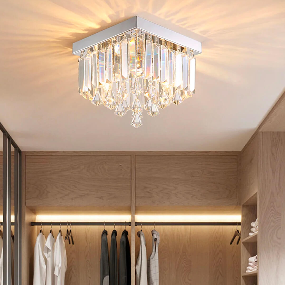 Flush Mount Chandelier: Square Base Teardrop Pendants