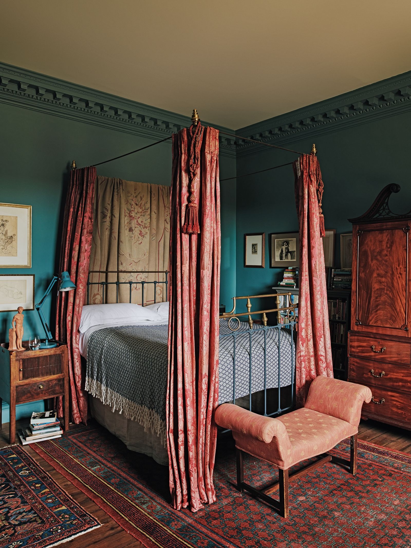 Four Poster Bed including Deep Teal Walls and Maximalist