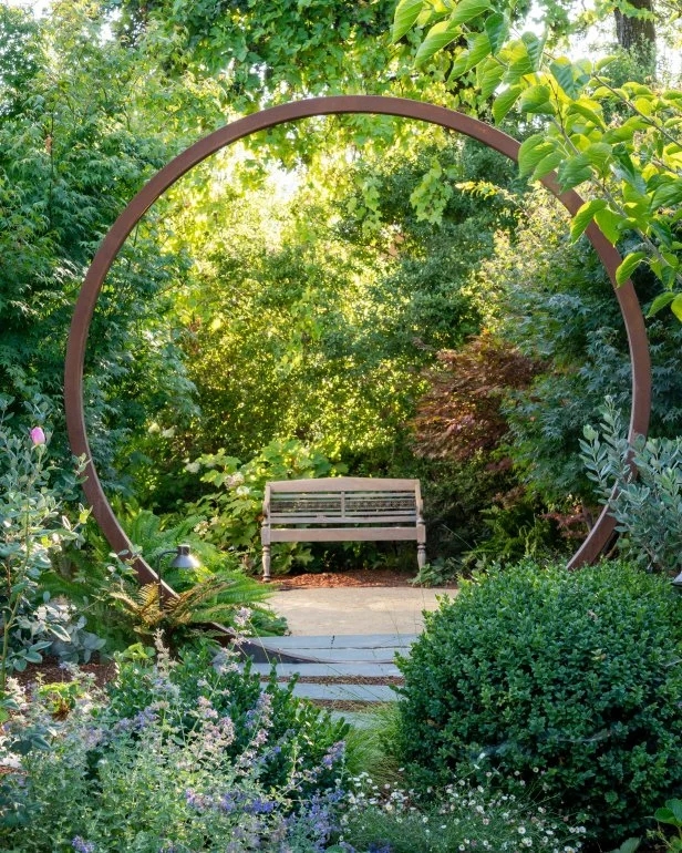 Garden Arch Moon Gate with Circular Frame Focal Point
