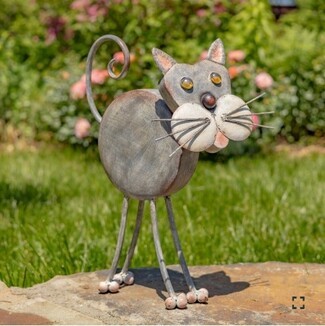 Garden Sculpture: Bobblehead Iron Cat Elongated Legs