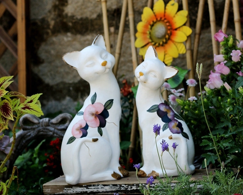Garden Statue: Stylized Cat Shape Floral Garden Art