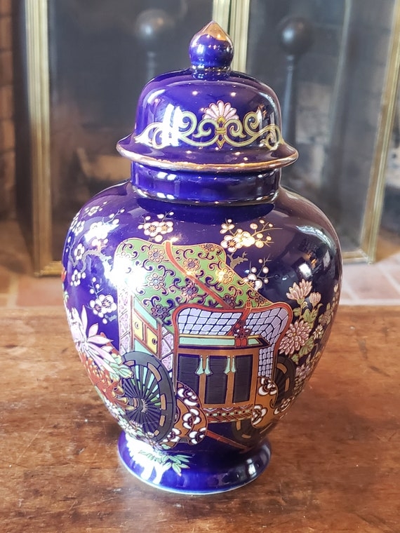Ginger Jar Ox Cart Motif Gold Trim Japanese Style Urn
