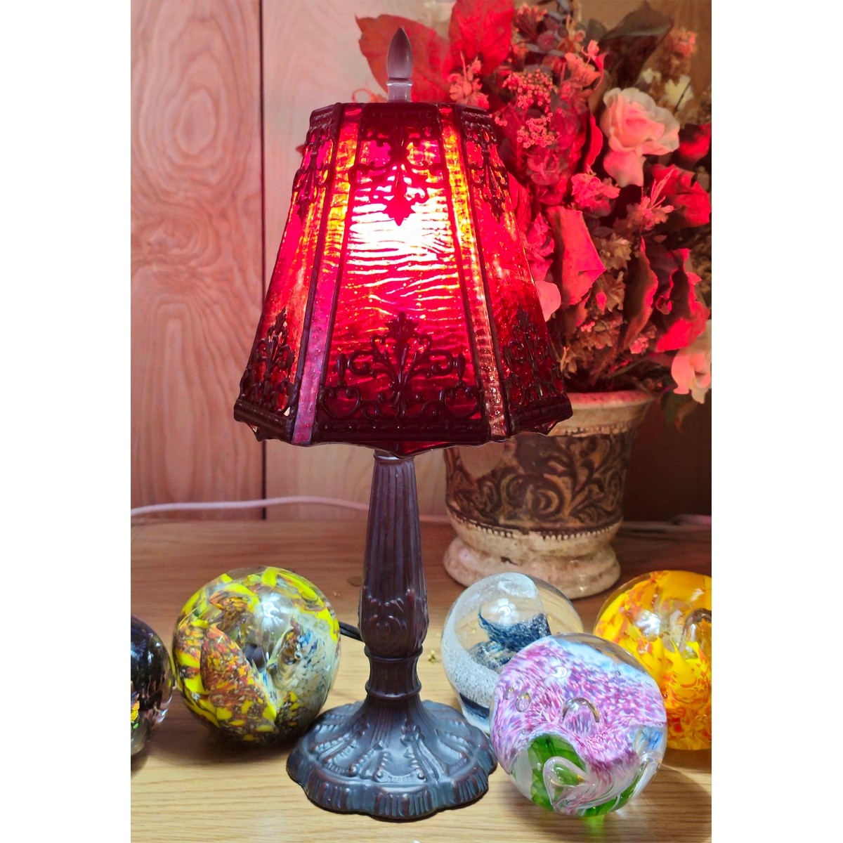 Gothic Stained Glass Table Lamp with Filigree and Ruby Red