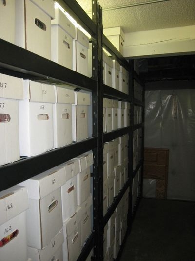 Industrial Shelving Unit Integrated Shelf Lighting System