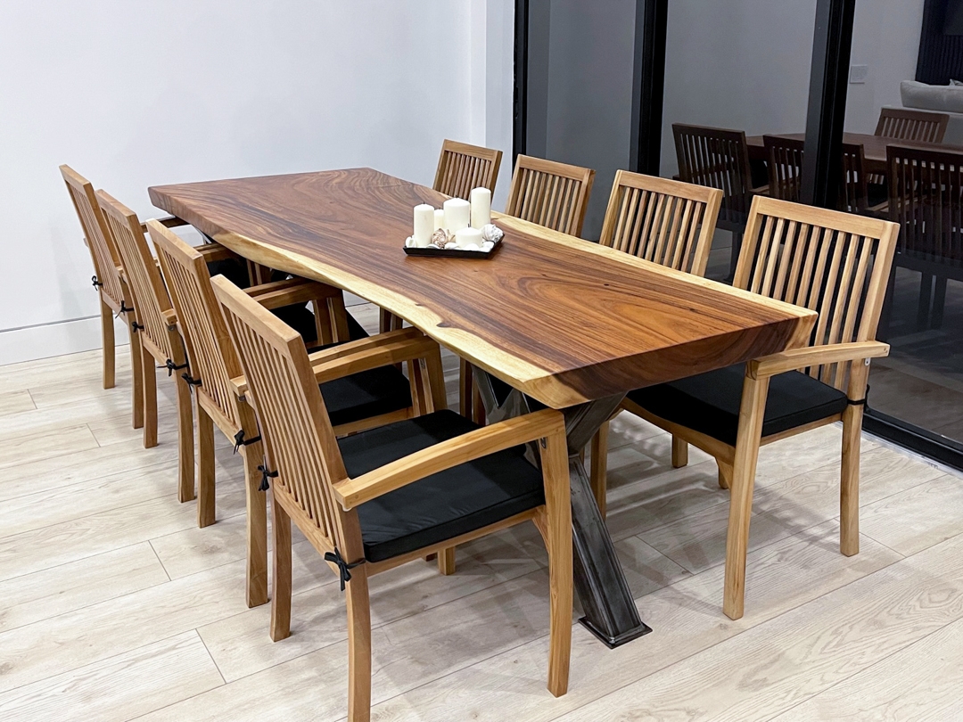 Live Edge Dining Set with Slatted Chair Back Design