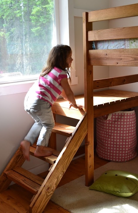 Loft Bed Platform Landing Junior Loft Bed with Stairs