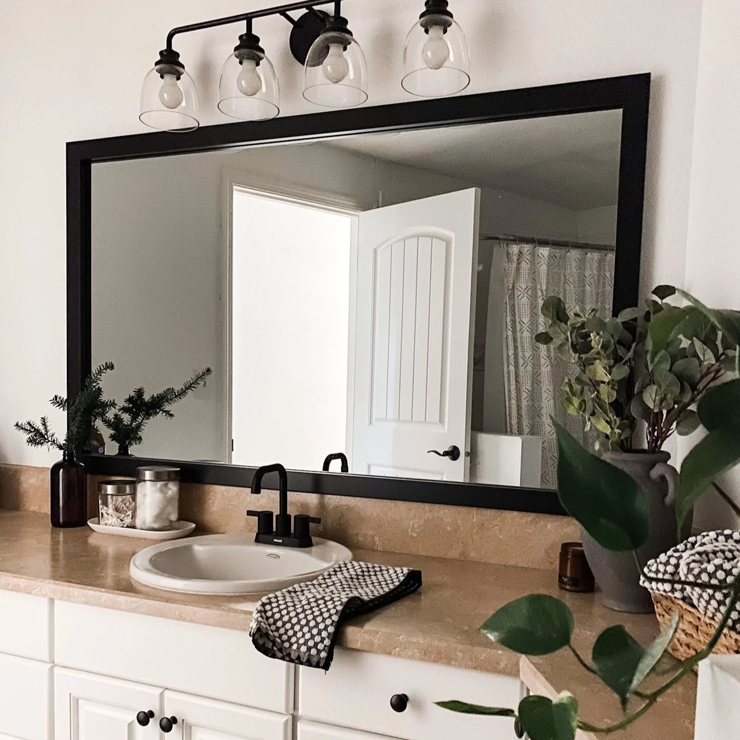 Mirror Frame with Matte Black Finish for Modern Farmhouse Decor