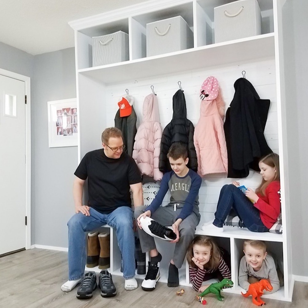 Mudroom Bench Unit: White Cubby Storage Bench with Storage Zones