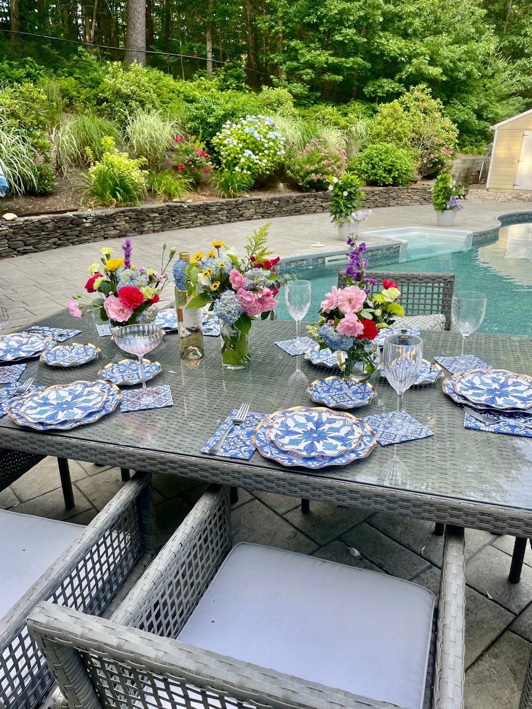 Outdoor Dining Set Poolside Woven Grey Wicker Blue Decor