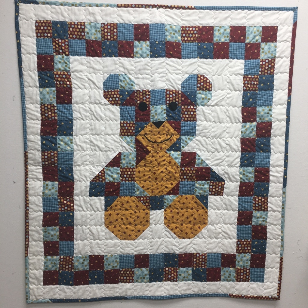 Patchwork Quilt Wavy Topstitching Checkered Border Star Print Quilt