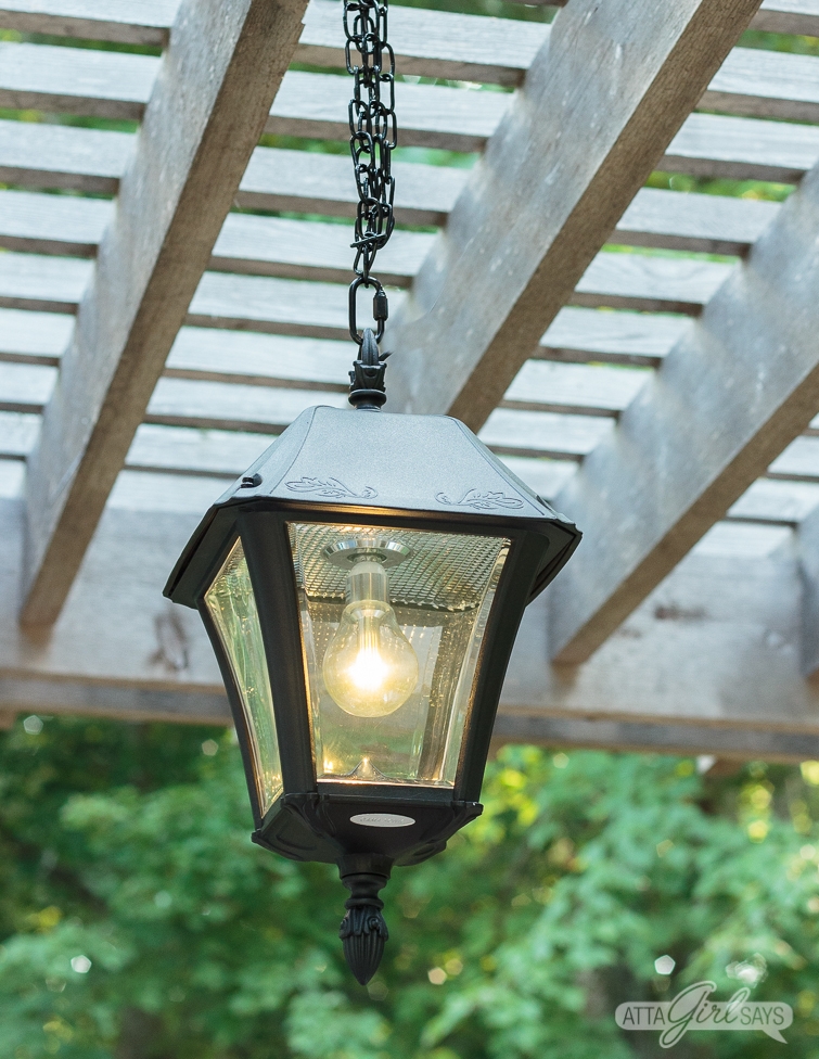 Pendant Light Leaf Relief Motif Textured Glass Lantern