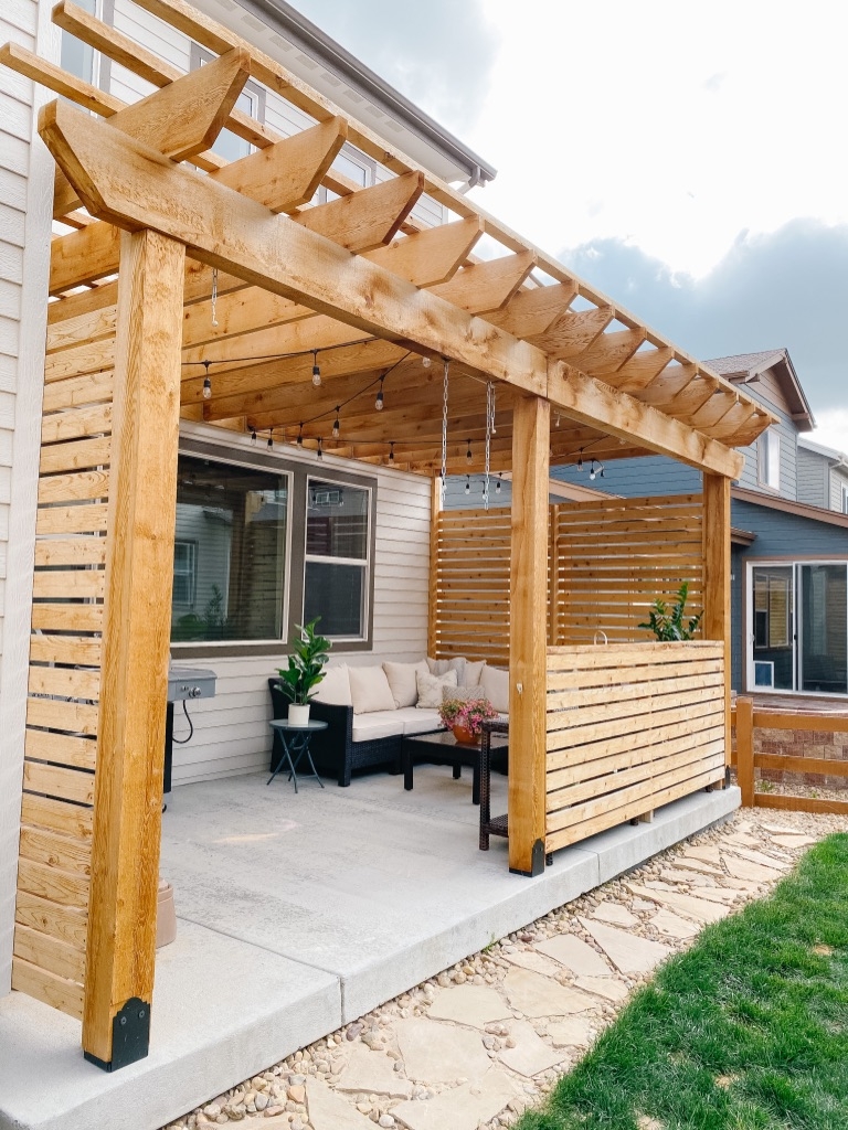 Pergola Decorative Rafter Tails for a Modern Wood Pergola