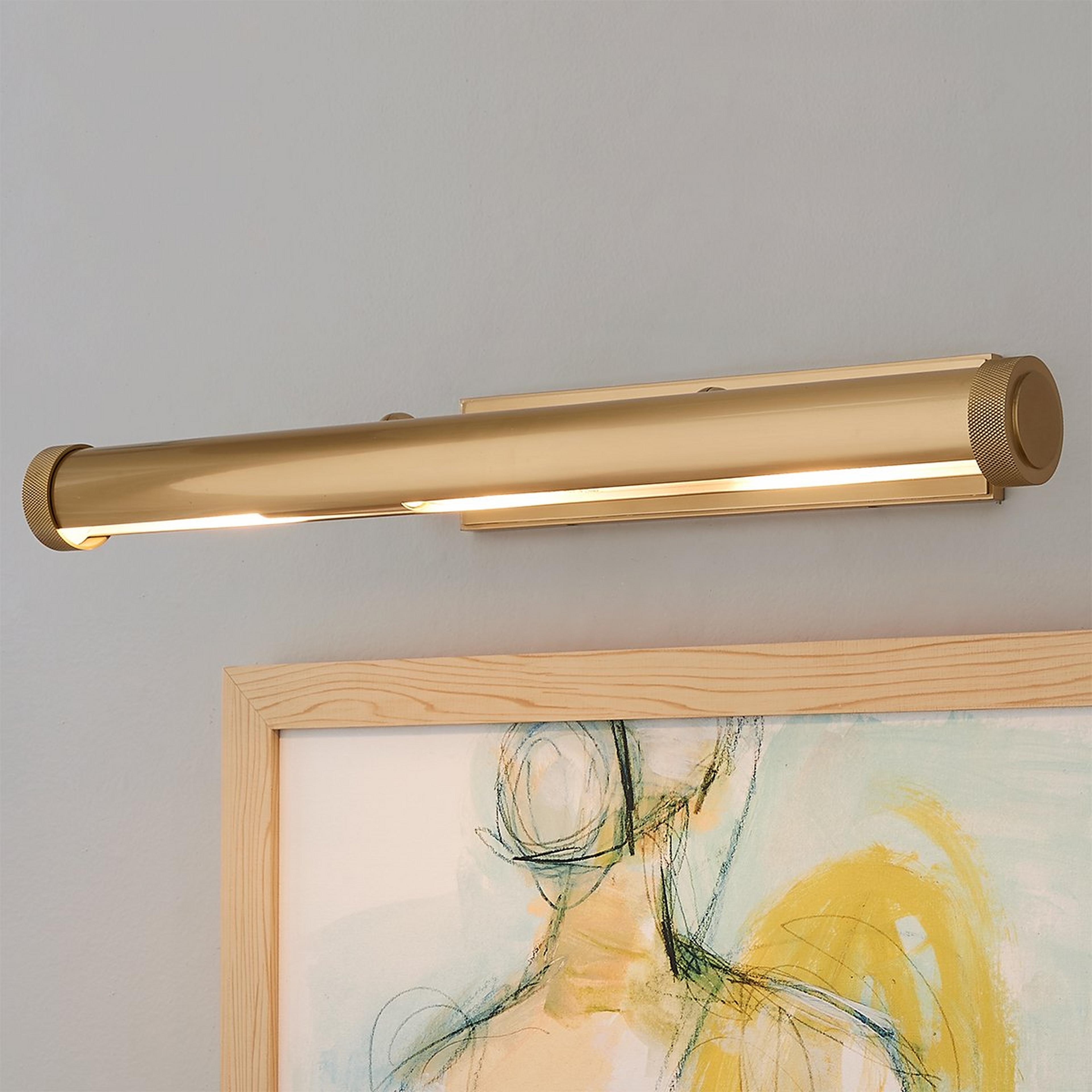 Picture Light with Knurled Texture and Cylindrical Gold Tube