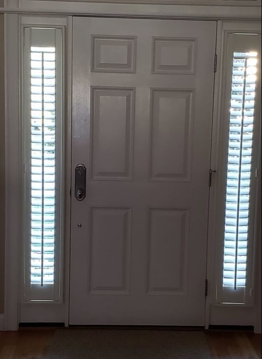 Plantation Shutters Center Tilt Rod Six Panel Design Entry