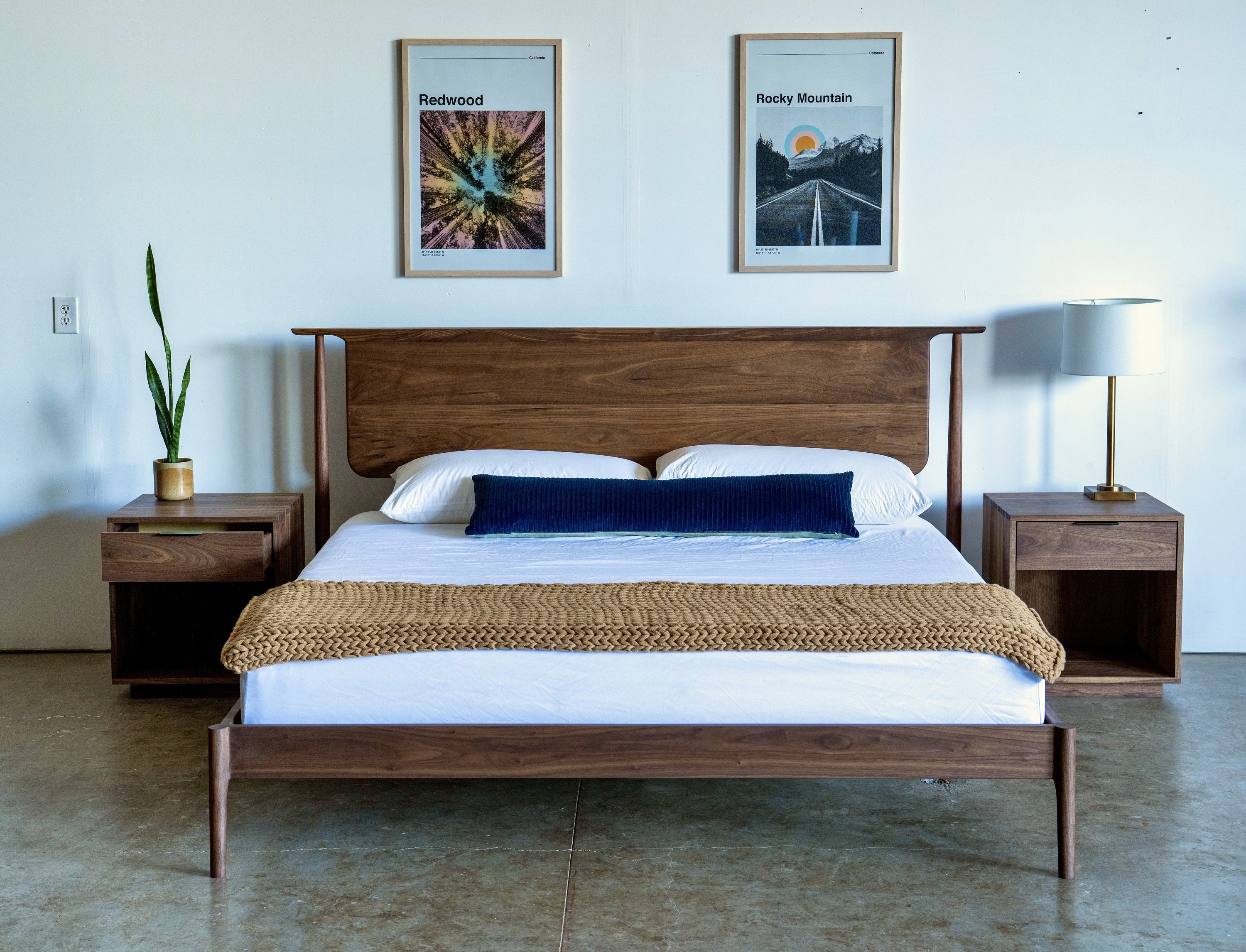 Platform Bed Dark Frame Spindle Posts | Sleek Wood Bed