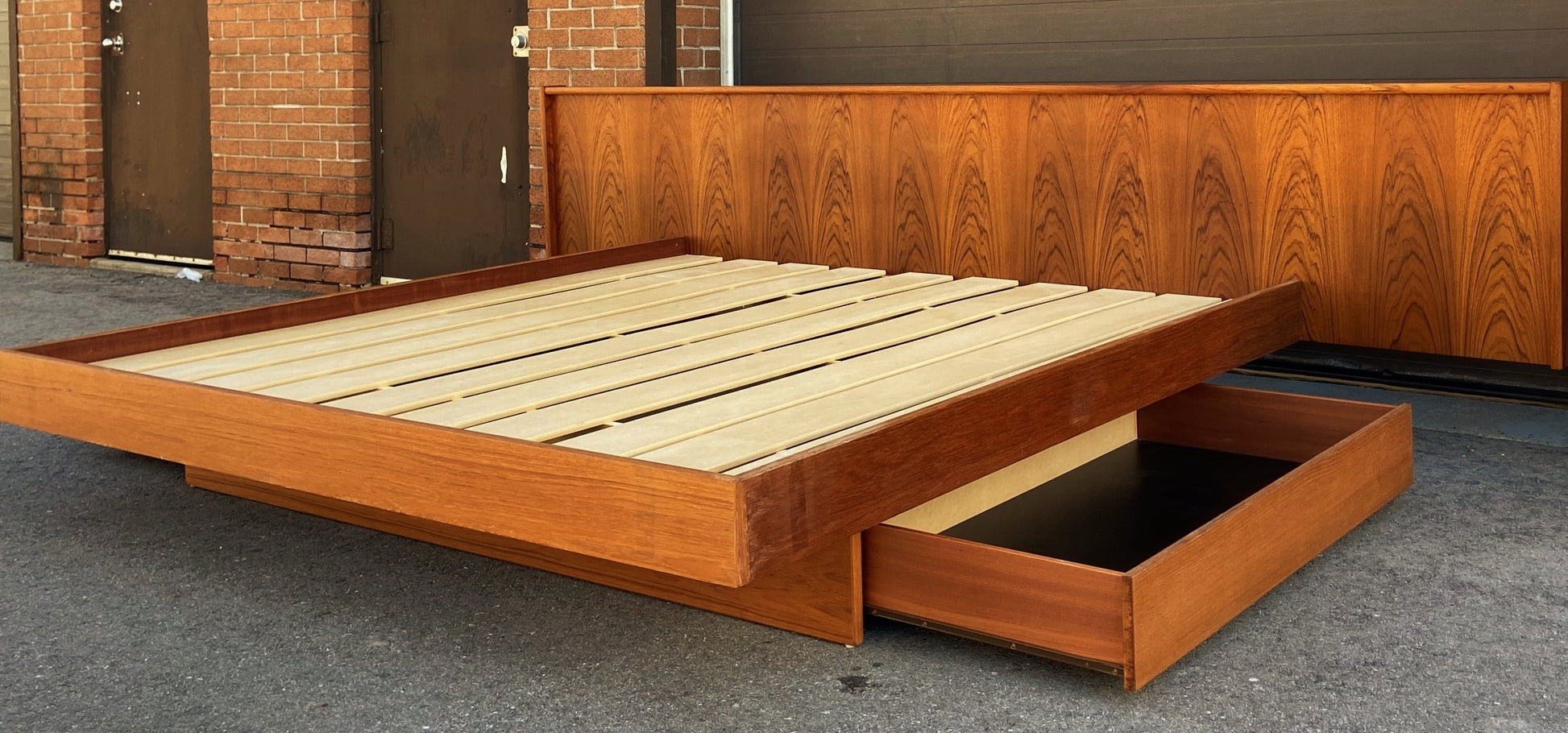 Platform Bed Warm Amber Bookmatched Grain | Oversized Headboard