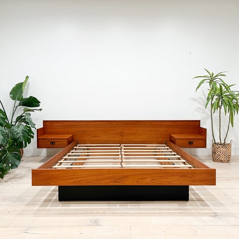 Platform Bed: Warm Honey Teak Unit with Plinth Base