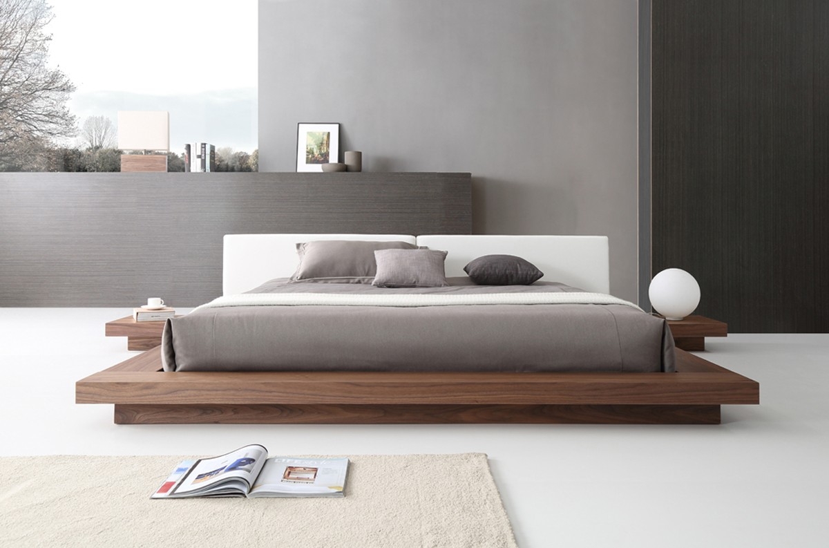 Platform Bed: Wide Platform Ledge and Zen Low Profile Bed