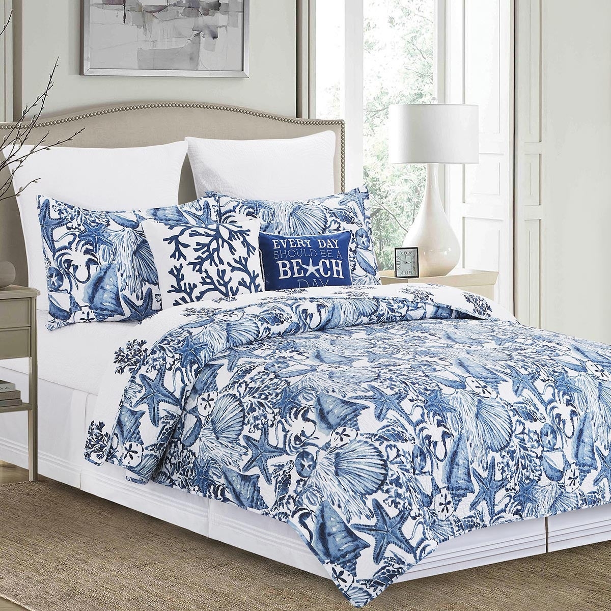 Quilt Set Navy Seashell Pattern for Beach House Decor
