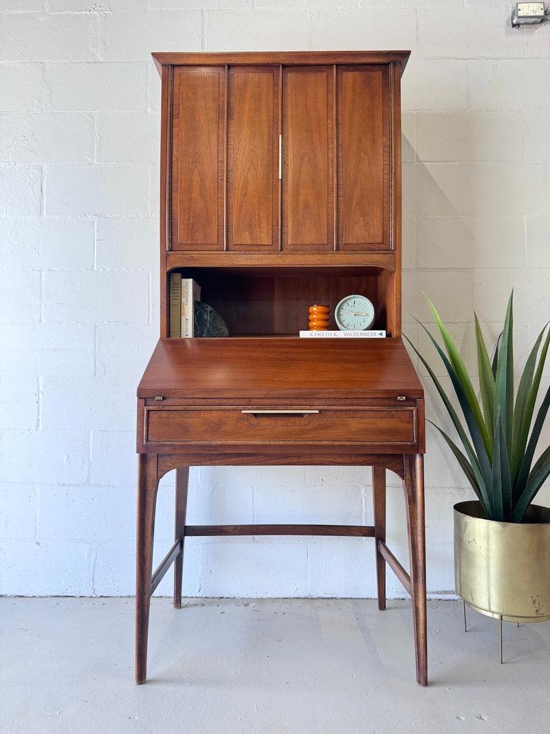 Secretary Desk: Vertical Slats Kent Coffey Writing Hutch