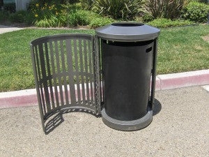 Trash Can with Side Access Hinge and Slatted Outdoor Trash Bin