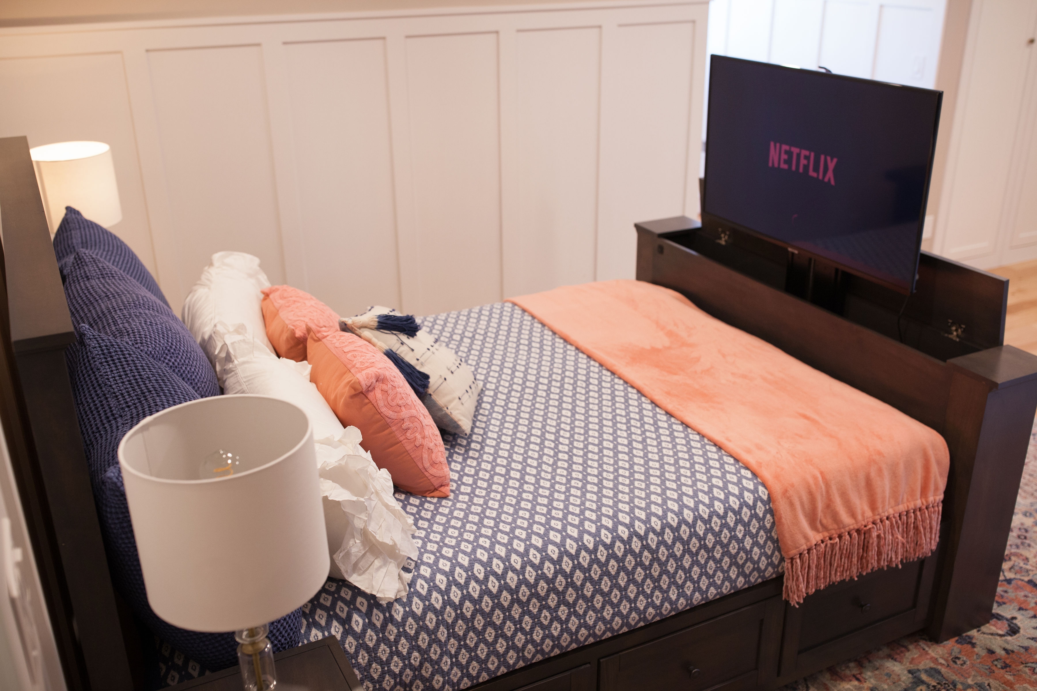 TV Lift Bed Pop Up Footboard Integrated Base Storage