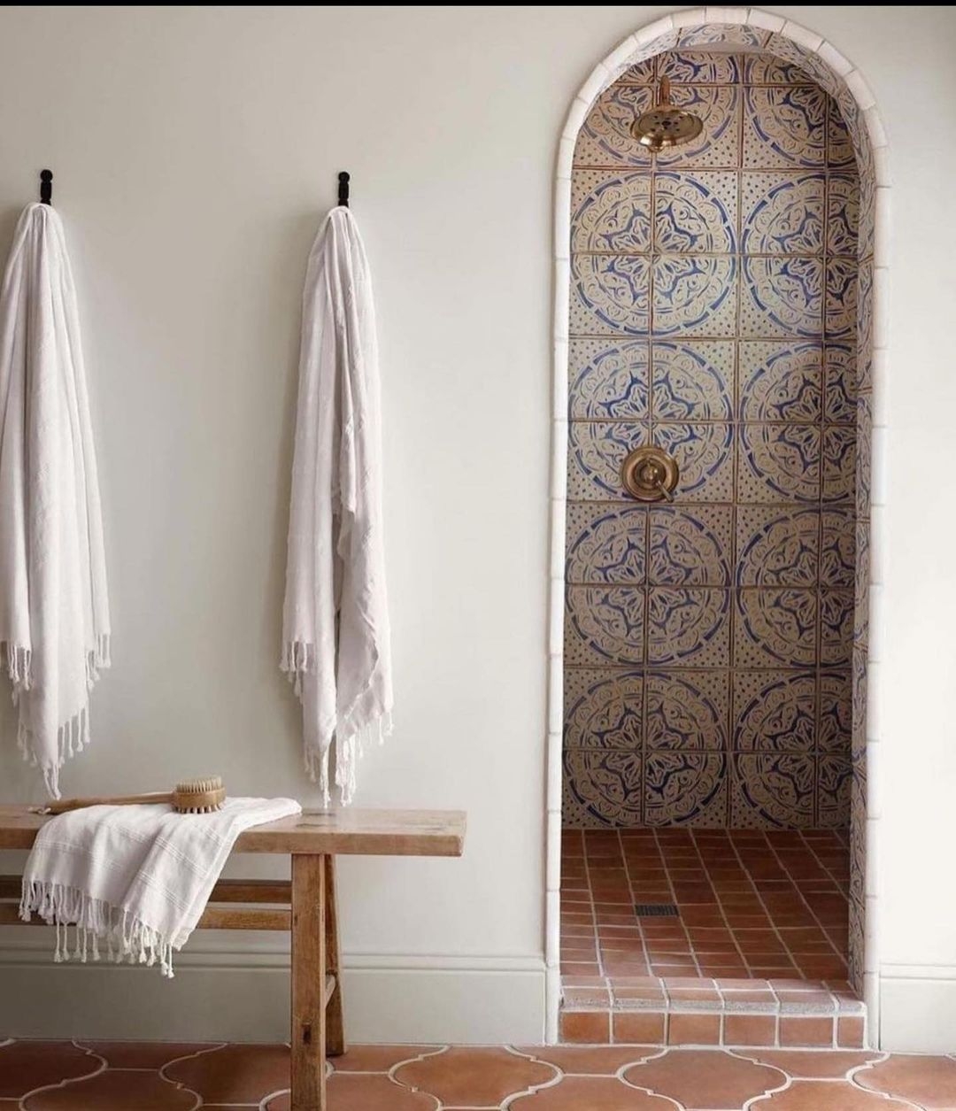 Walk In Shower Arched Shower Entry Spanish Style Bathroom Tile
