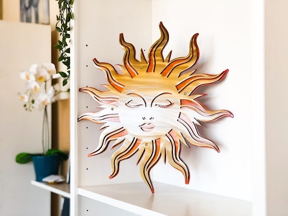 Wall Art Brushed Metal Sun Face Design Tiered Sculpture