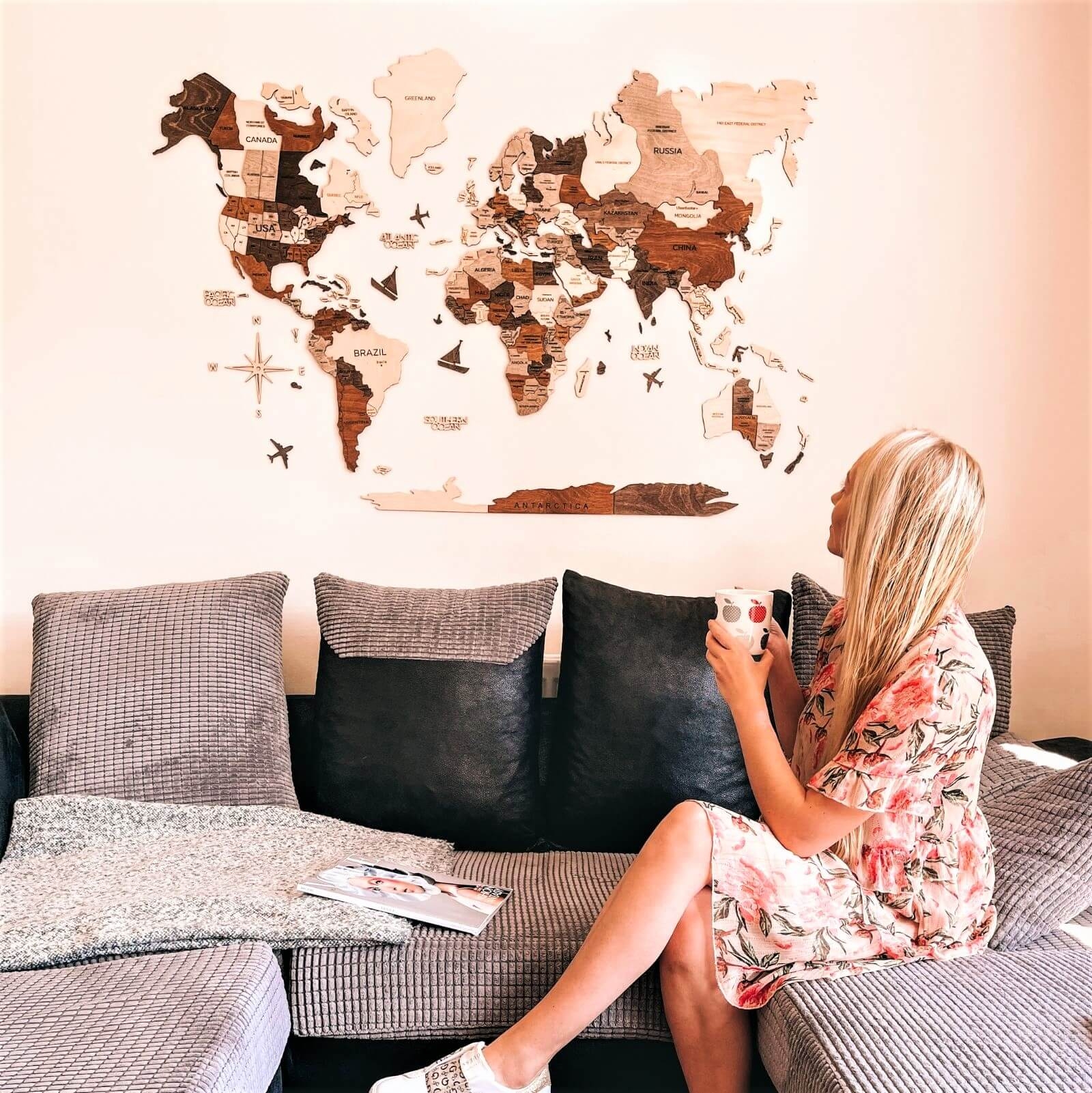 Wall Map: 3D Wooden World Map Multi-Tone Wood Art