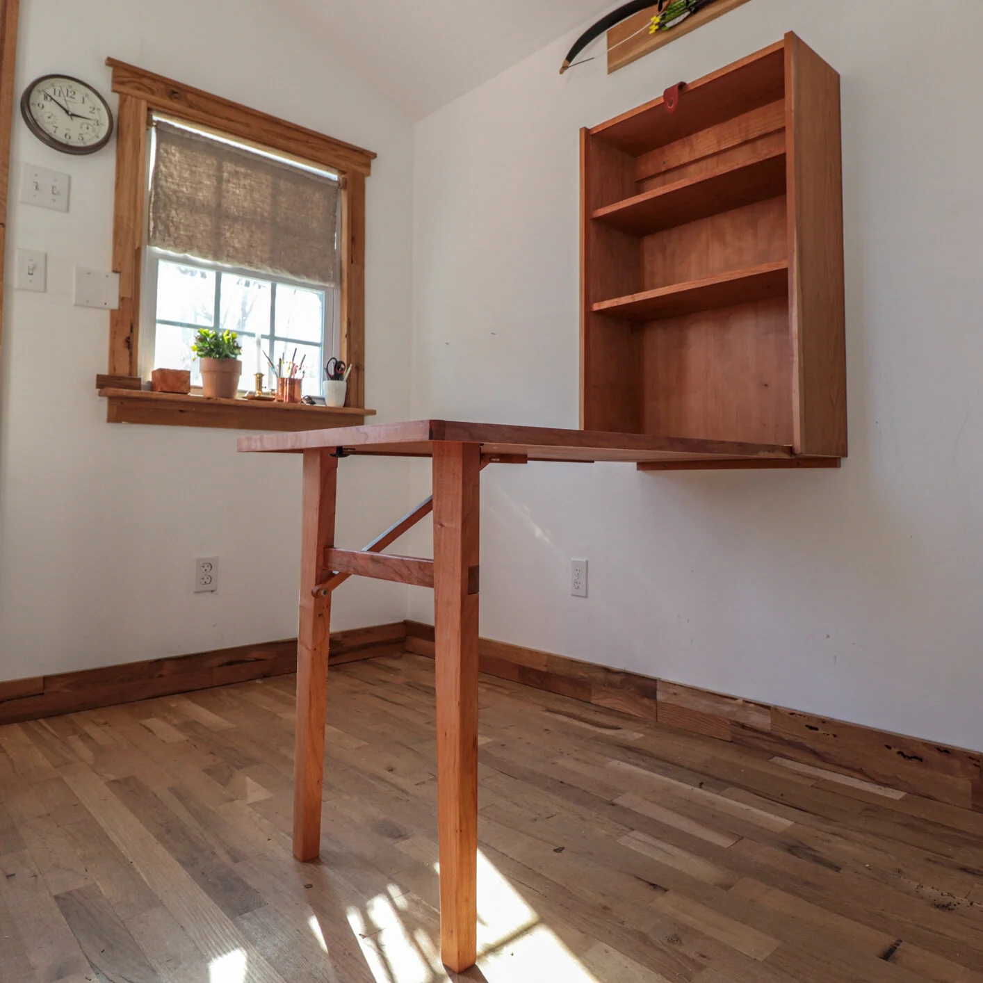 Wall Mounted Desk Folding Wall Unit Small Workstation