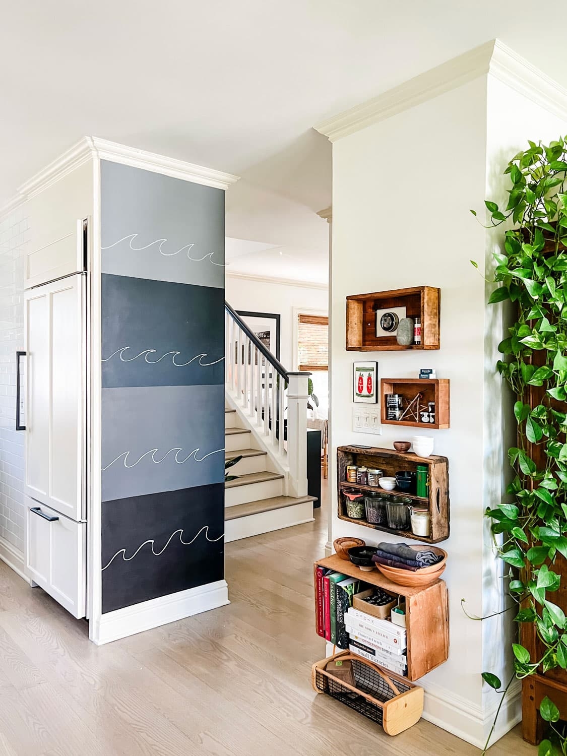Wall Mounted Shelving: Wave Motif DIY Crate Shelving Ideas