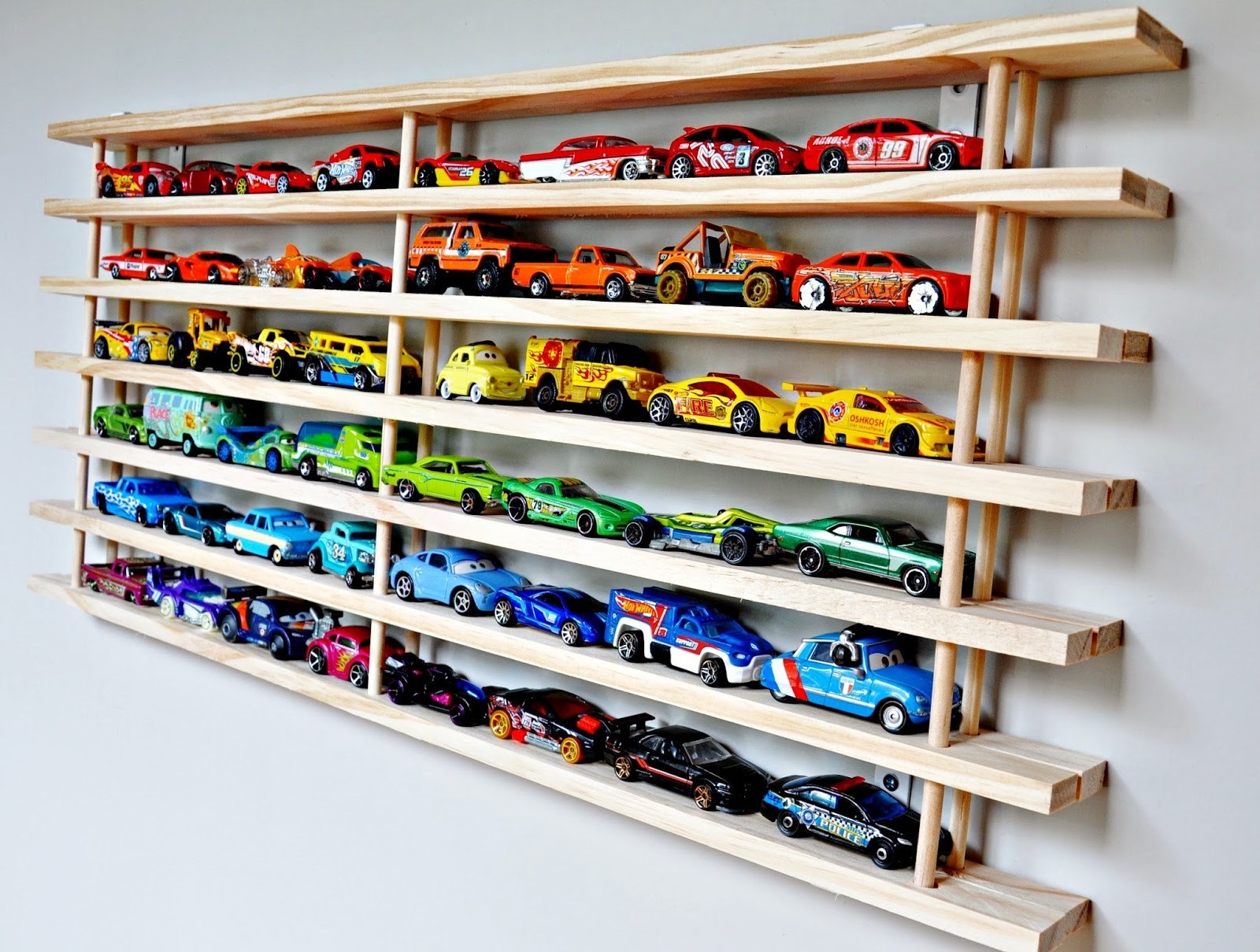 Wall Shelf featuring Vertical Dowel Supports and Wood Rack