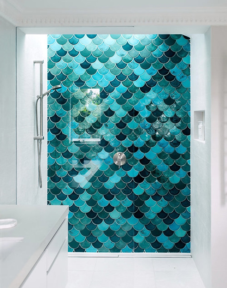 Wall Tile Glossy Gradient Mermaid Scale Shower Tile