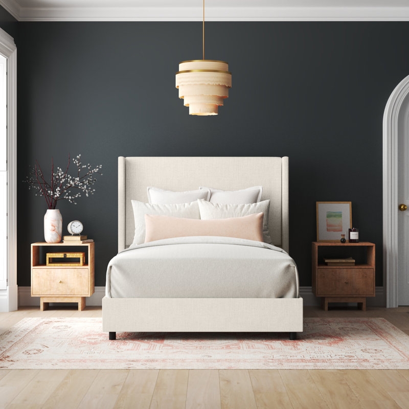 Wingback Bed: Neutral Wingback Silhouette Decor Idea