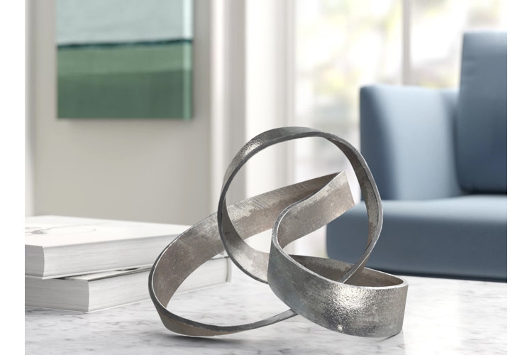 Abstract Sculpture: Interlocking Loops Textured Metallic Ribbon Art