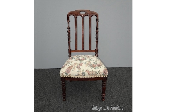 Accent Chair with Spindle Posts and Floral Upholstery