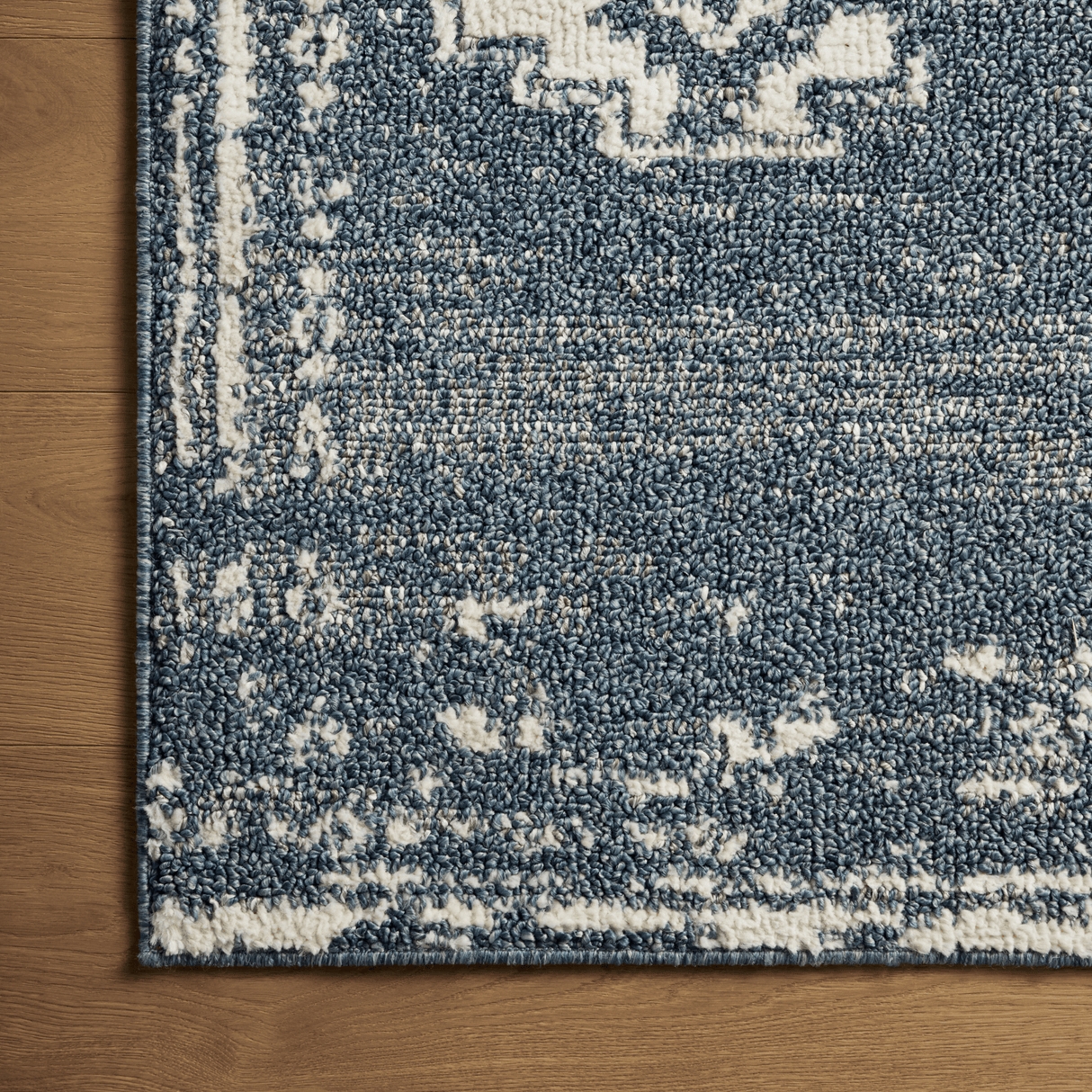 Area Rug Pebbled Texture Distressed Blue Geometric Rug