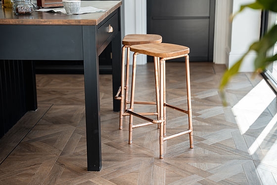 Bar Stool with Metallic Pipe Legs and Contoured Wood Seat