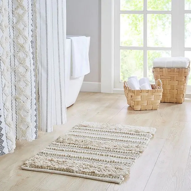 Farmhouse Bath Rug