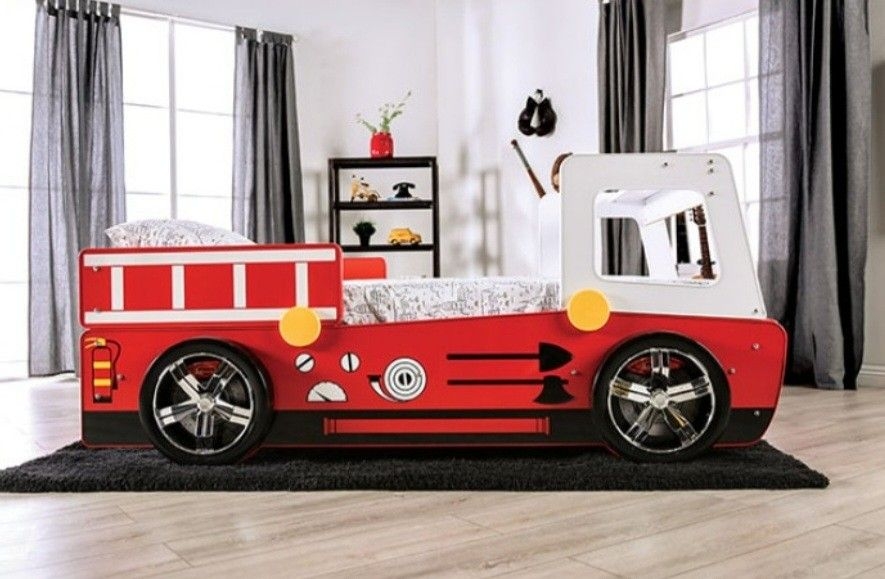 Bed Frame Fire Truck Design with Realistic Wheels
