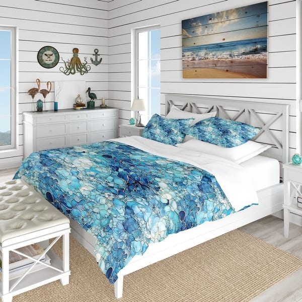 Bedding Set with Mosaic Watercolor Pattern in Turquoise Blue