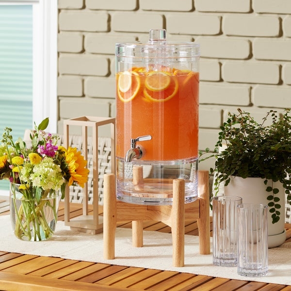Beverage Dispenser with Wood Stand and Internal Ice Core