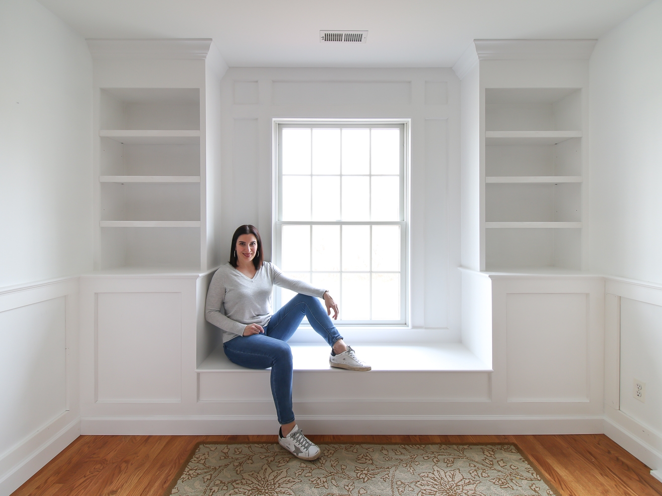 Built-In Unit Symmetrical Design Traditional Built-In Bookcases