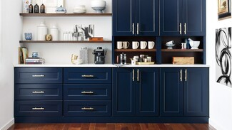 Butler's Pantry Navy Shaker Panels and Gold Bar Pull Hardware