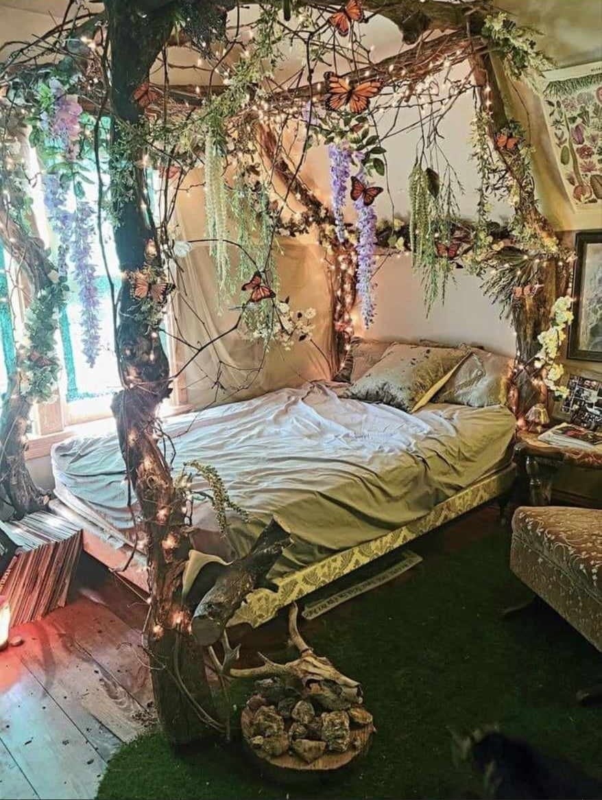 Canopy Bed with Faux Grass Flooring and Enchanted Branch Bed