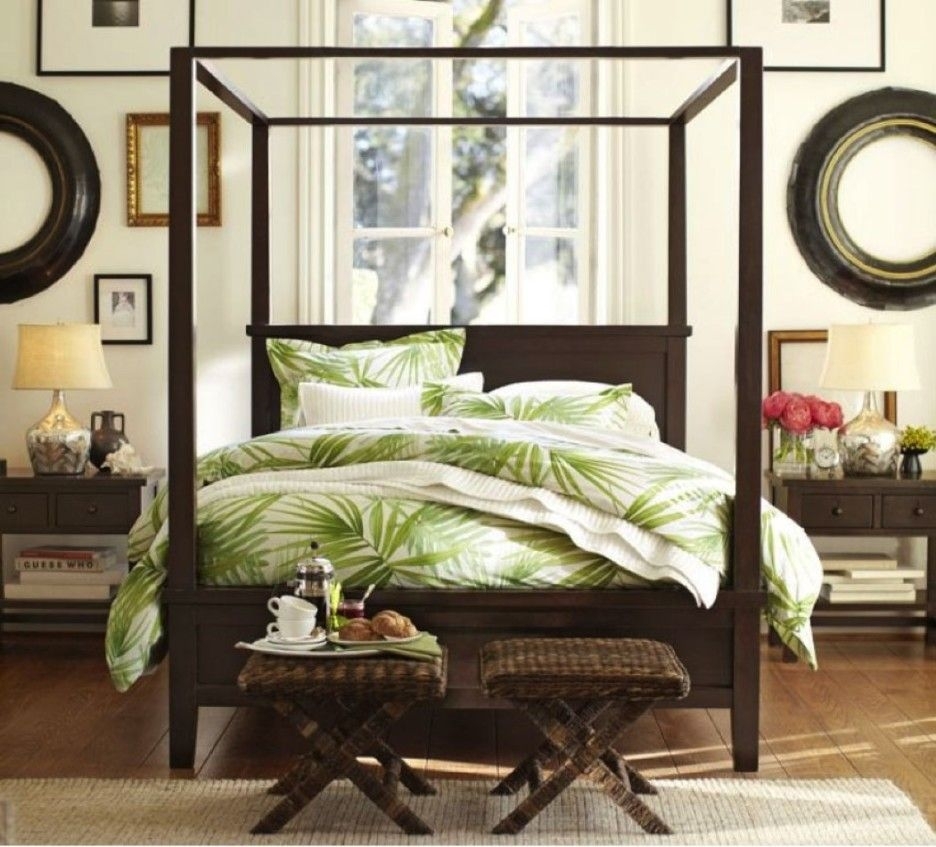 Canopy Bed with Four Poster Frame and Woven X-Base Stools